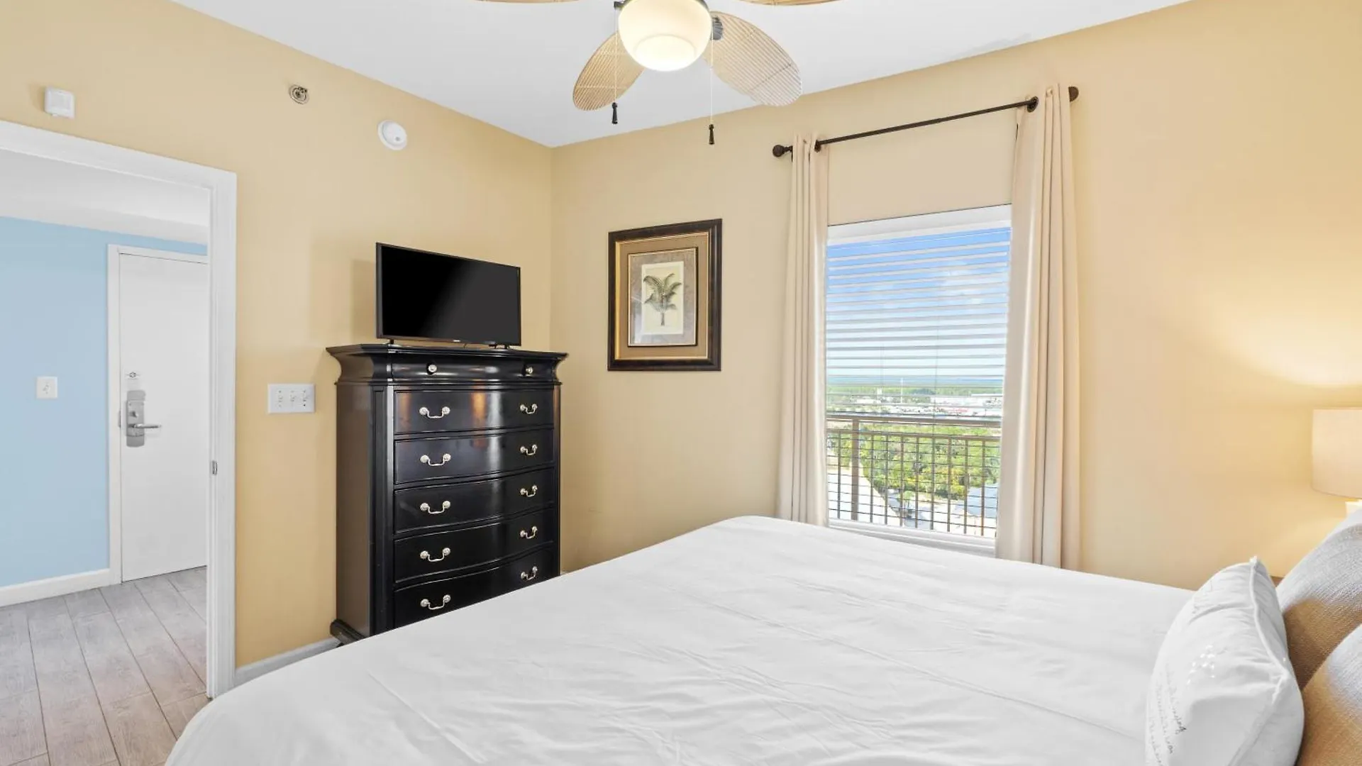 Splash Beach Resort #1503-E By Book That Condo Panama City Beach