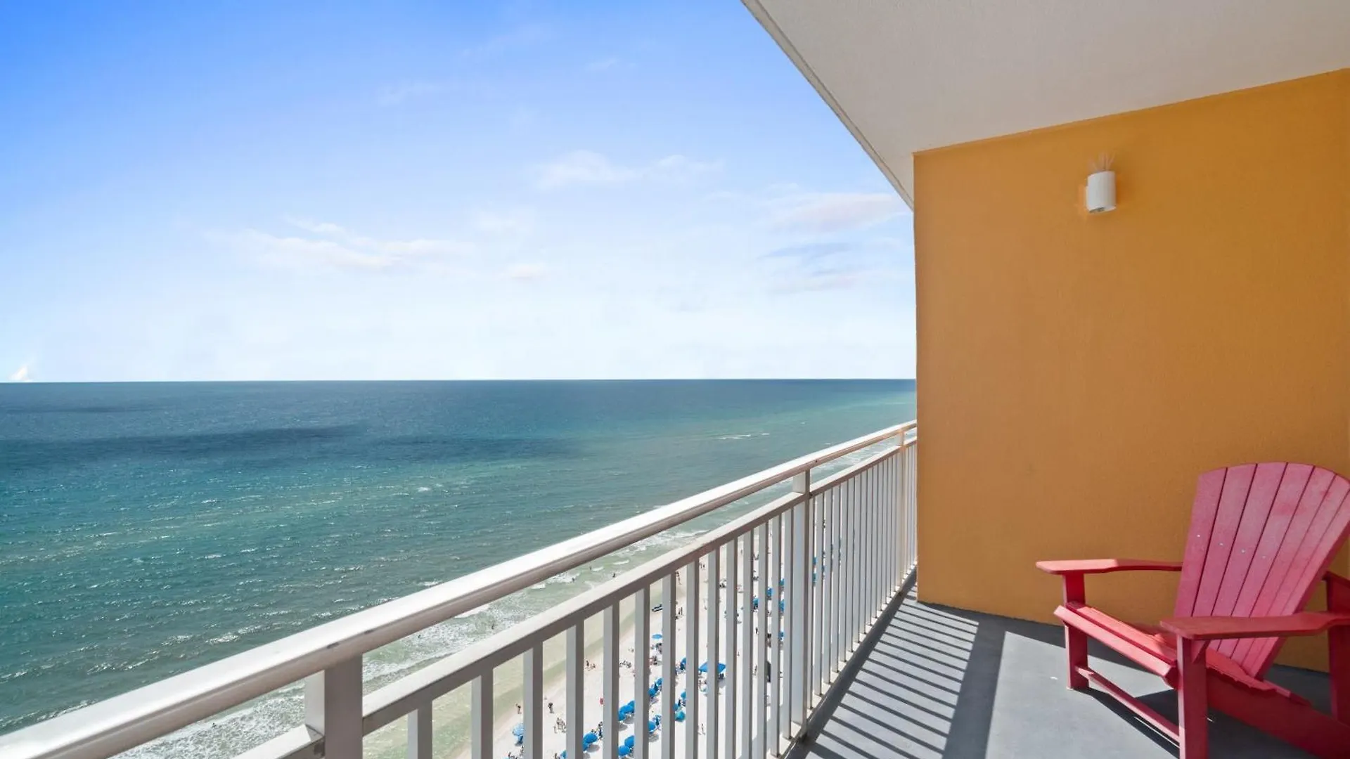 Semesterbostad Splash Beach Resort #1503-E By Book That Condo Panama City Beach USA