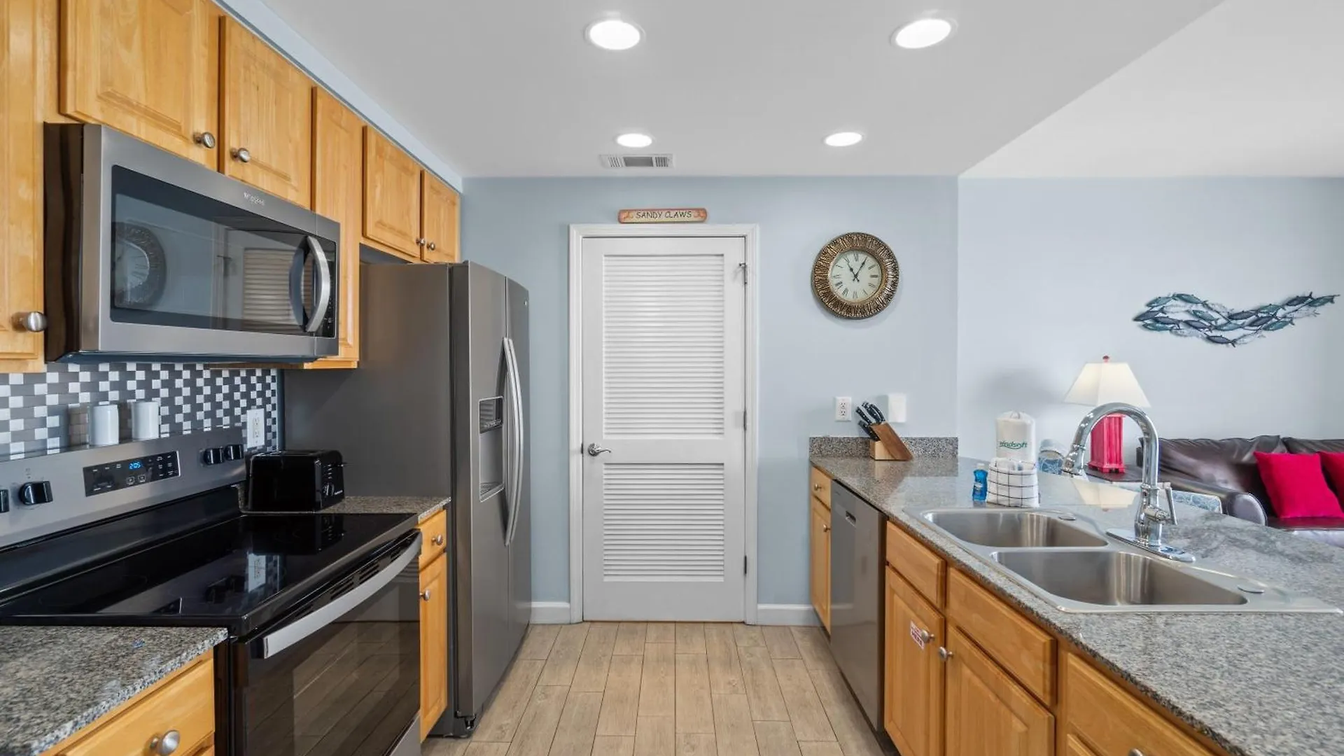 Splash Beach Resort #1503-E By Book That Condo Panama City Beach