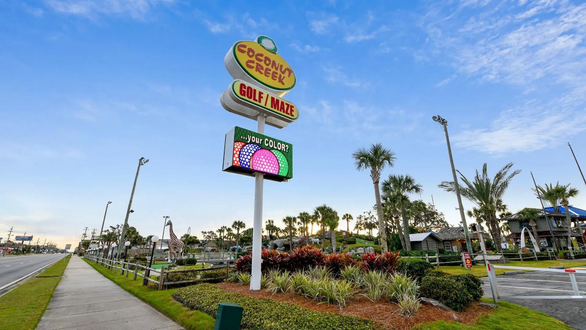 Holiday home Splash Beach Resort #1503-E By Book That Condo Panama City Beach
