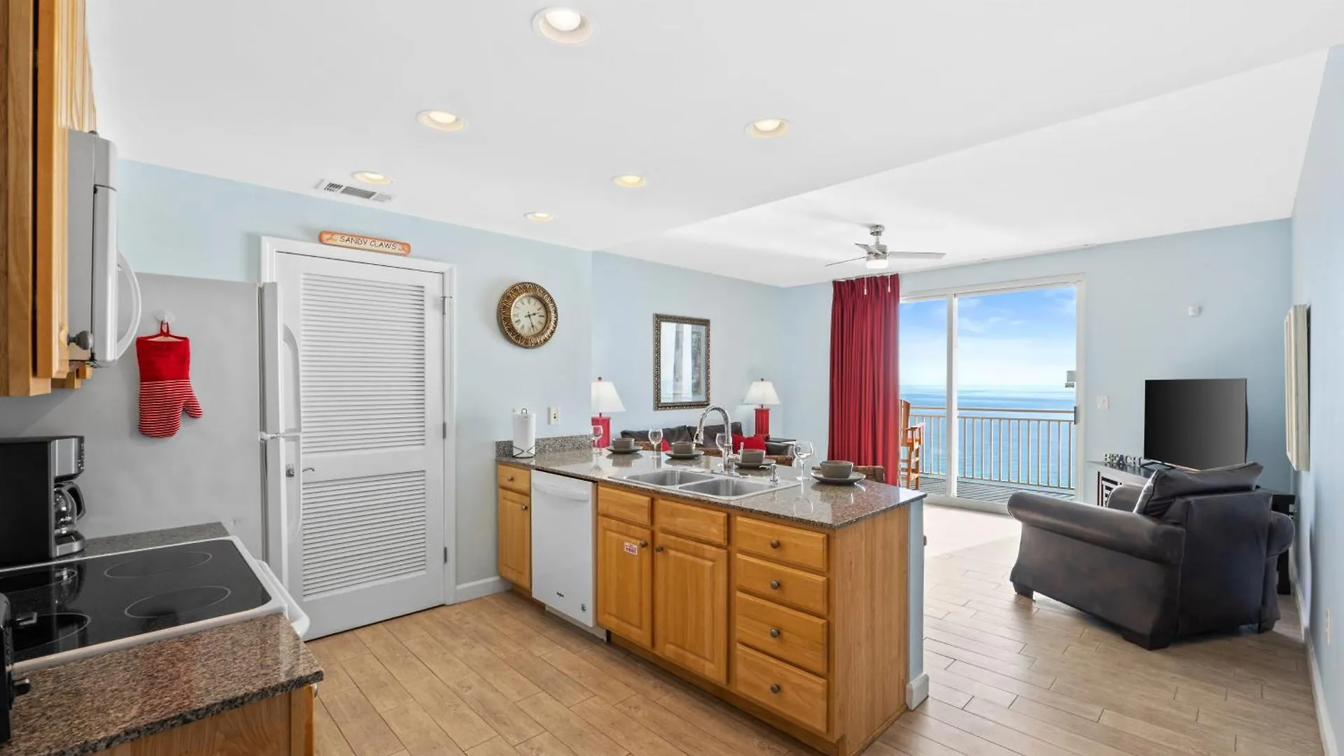 Holiday home Splash Beach Resort #1503-E By Book That Condo Panama City Beach United States