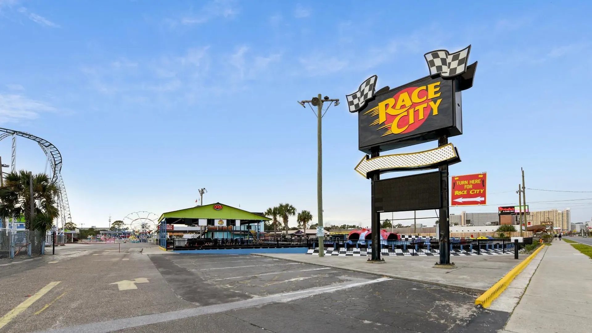Splash Beach Resort #1503-E By Book That Condo Panama City Beach Holiday home