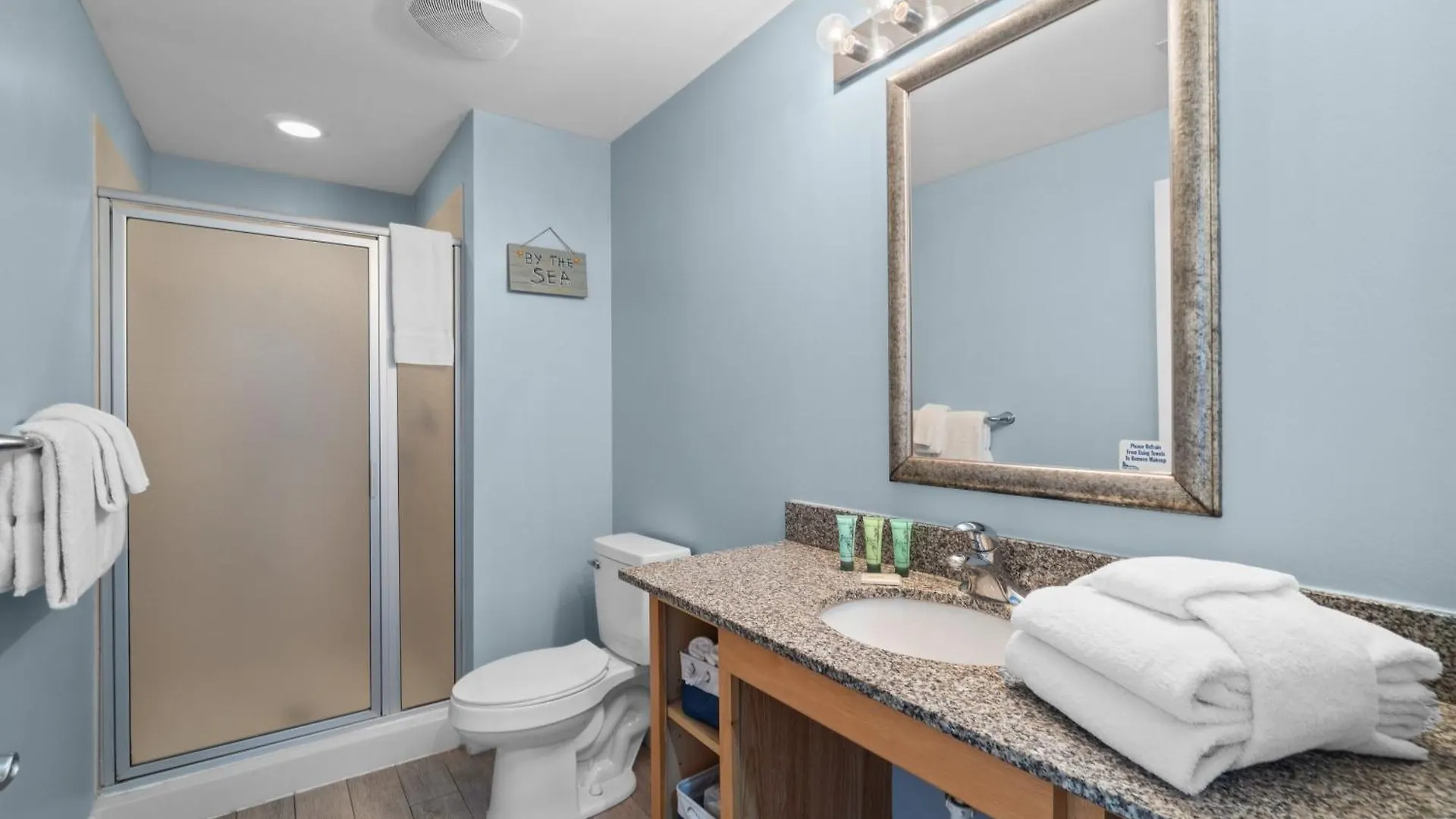 Splash Beach Resort #1503-E By Book That Condo Panama City Beach